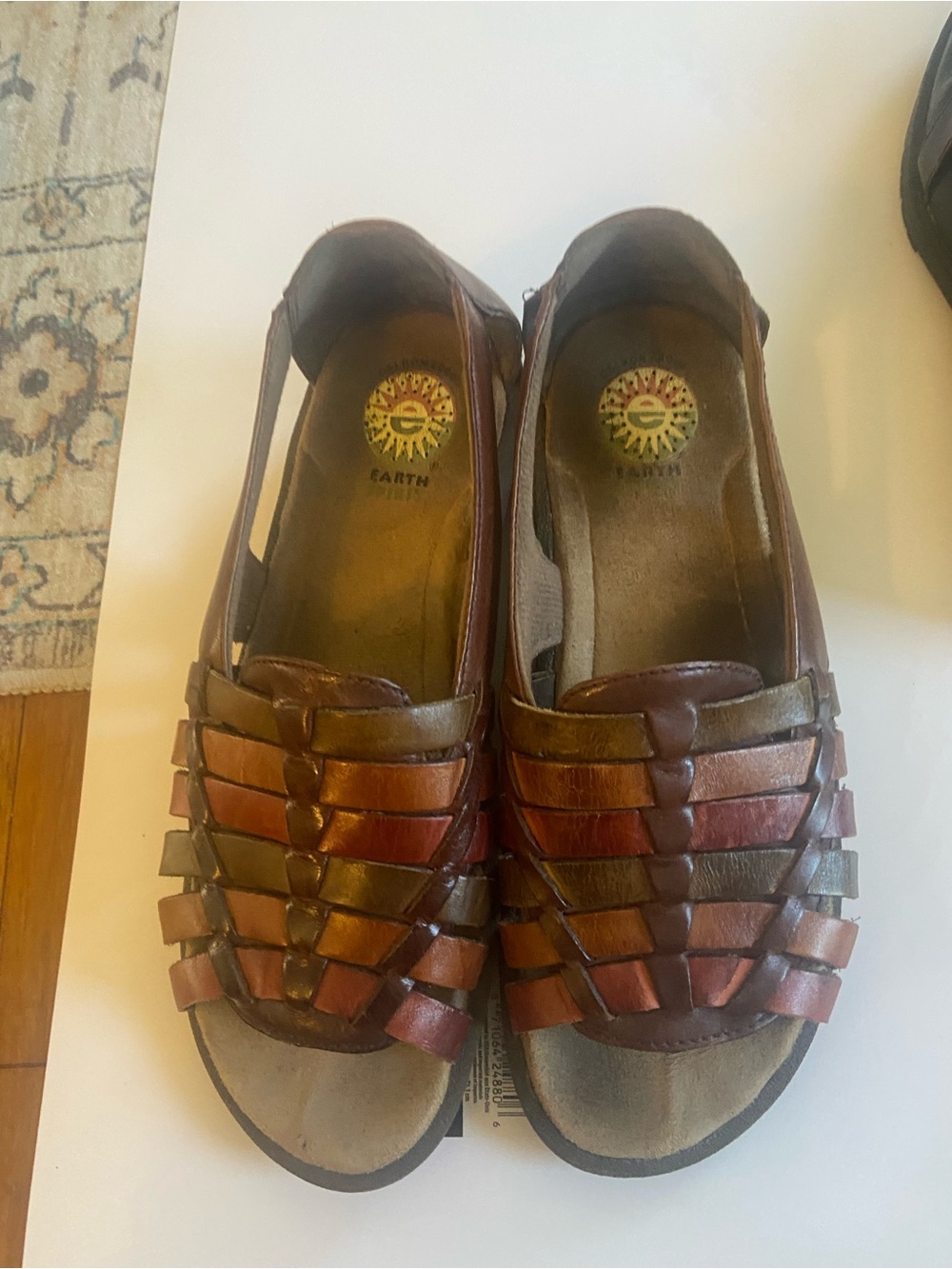 Earth Origins Woen’s Multi-Tone Brown Leather Woven Sandals